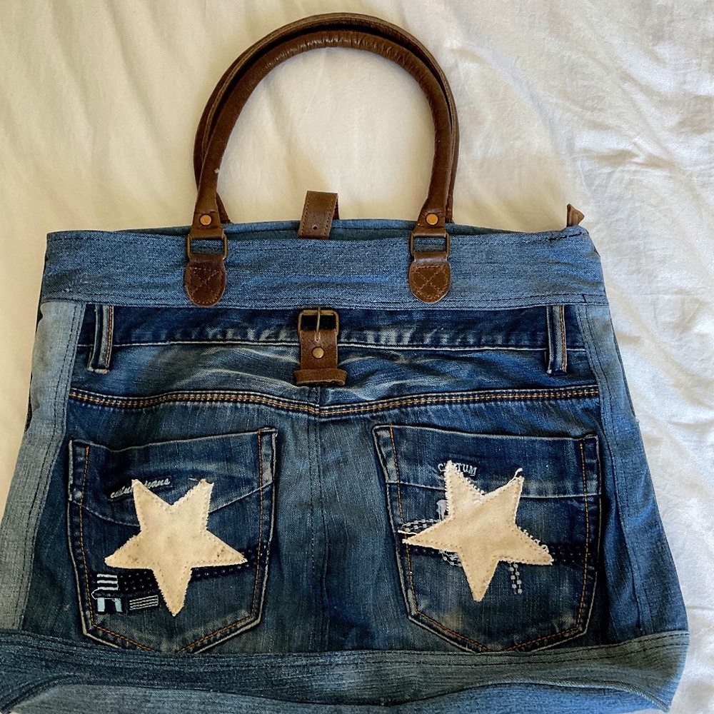 Denim hobo